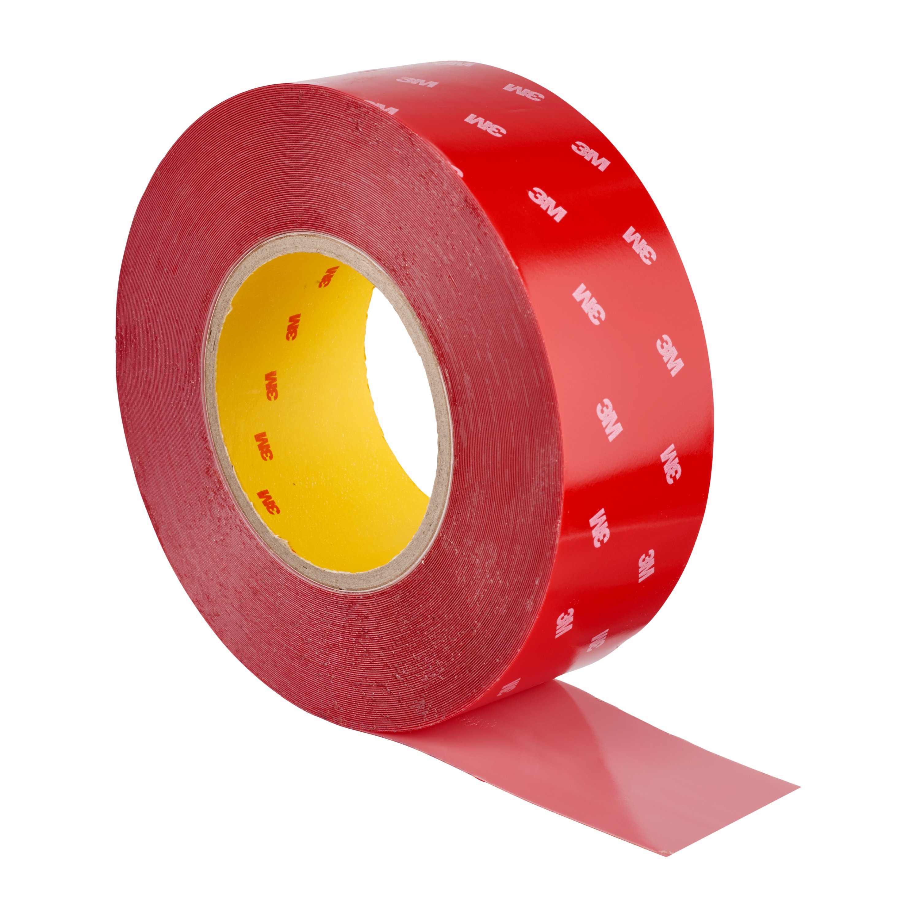 Eine Rolle rotes 3M doppelseitiges Klebeband, schräg von vorne gesehen, mit dem weißen 3M Logo wiederholt auf der roten Oberfläche. Die Rolle hat einen gelben Kern, und ein Stück des roten Klebebands ist nach rechts ausgerollt und liegt flach.
