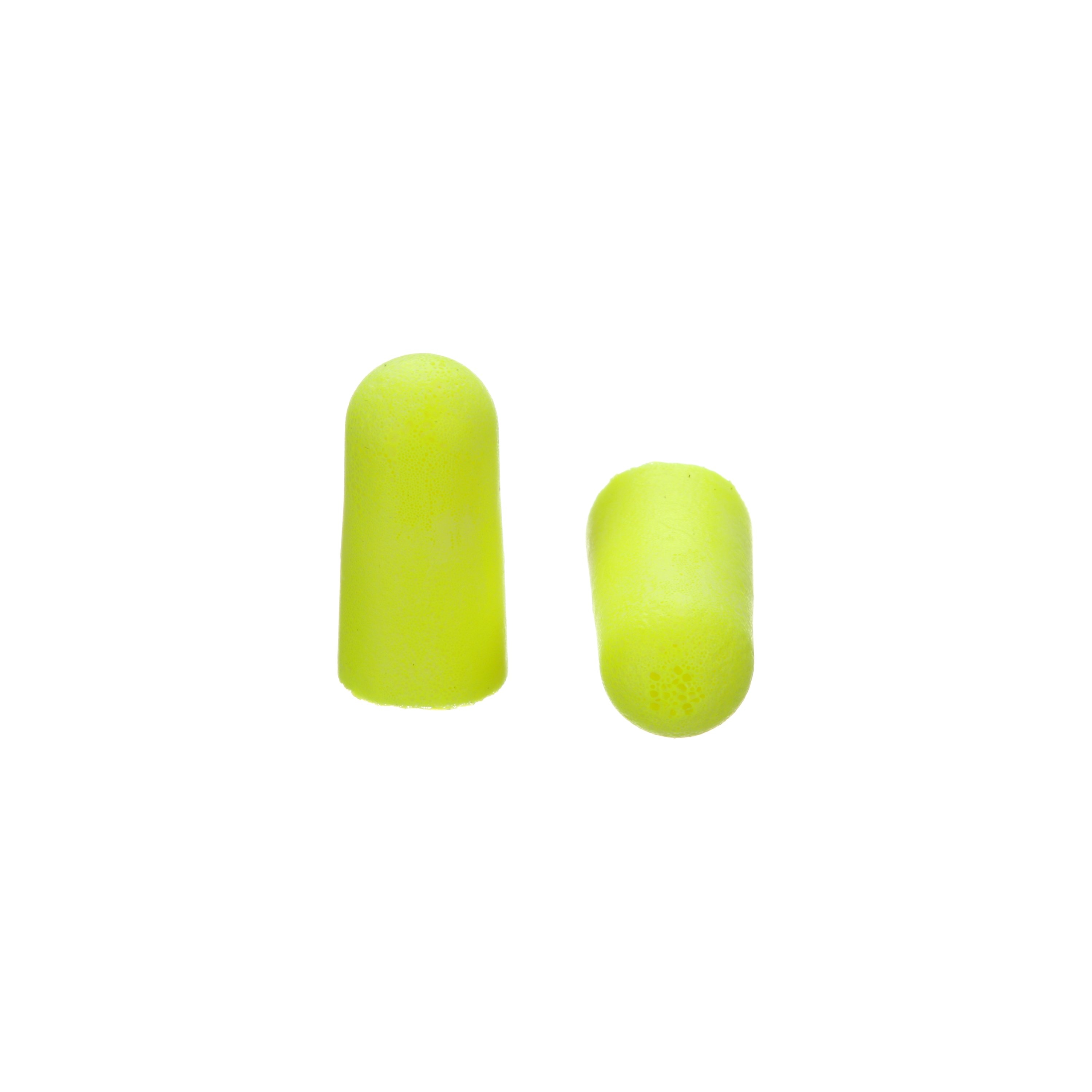 Deux bouchons d'oreille jaune néon vif en mousse souple sur fond blanc. L'un des bouchons 3M EAR Soft Yellow Neon est moulé, l'autre est compressé, prêt à être inséré pour une protection acoustique optimale.